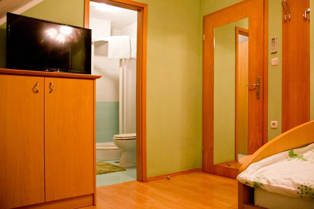 Guesthouse Jug Blato Eksteriør bilde
